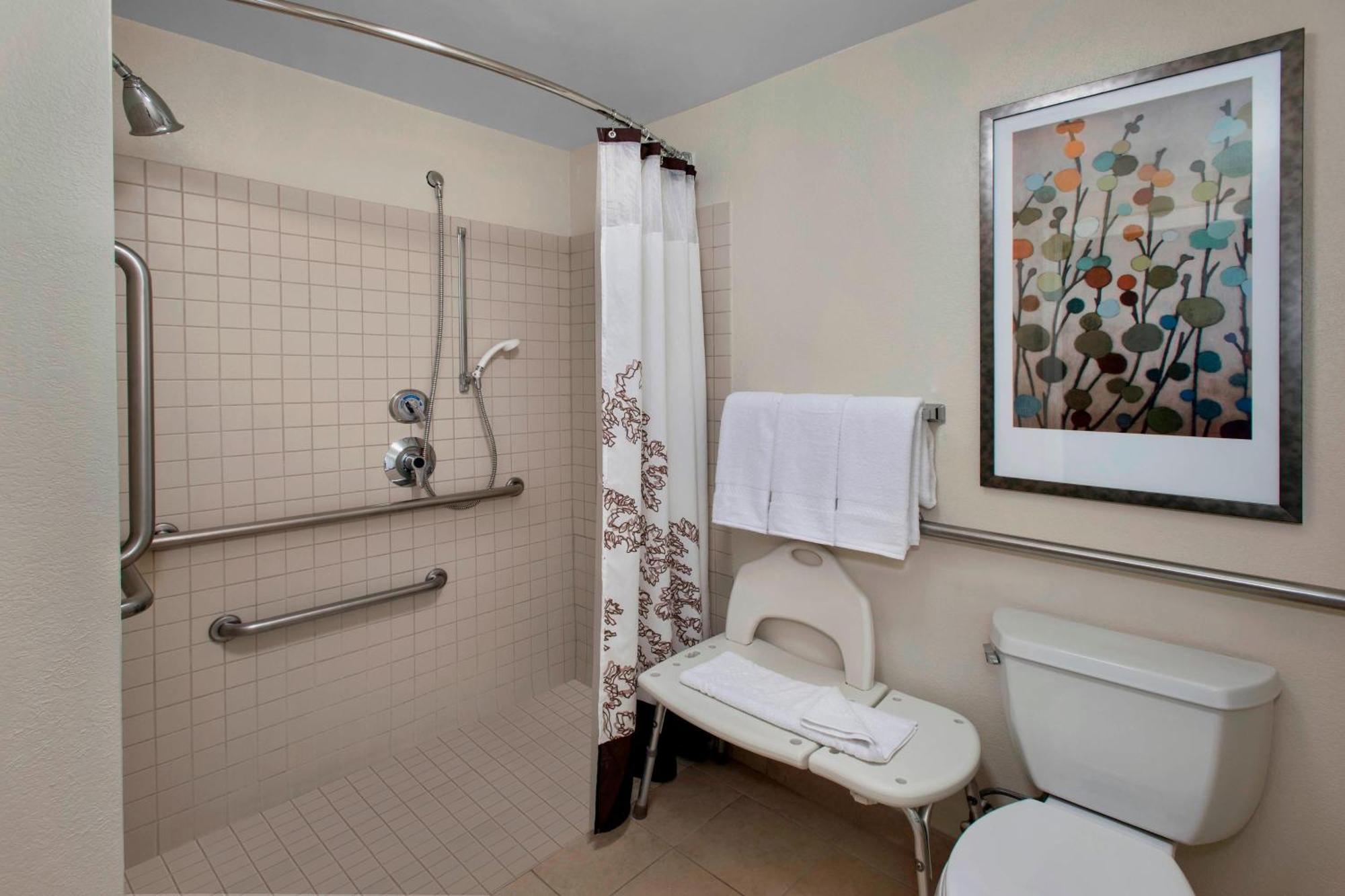 Residence Inn Alexandria Old Town South At Carlyle מראה חיצוני תמונה
