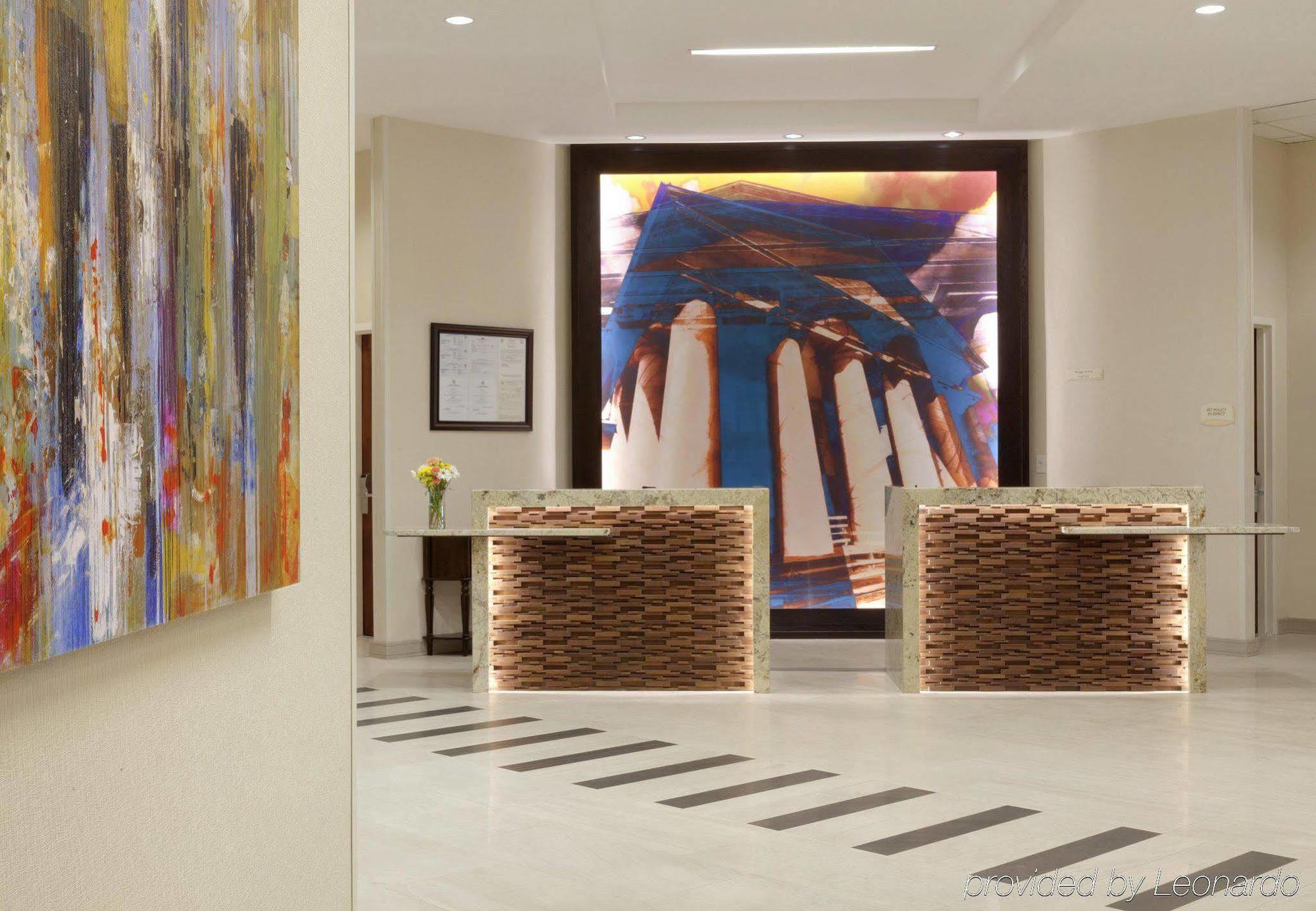 Residence Inn Alexandria Old Town South At Carlyle מראה פנימי תמונה