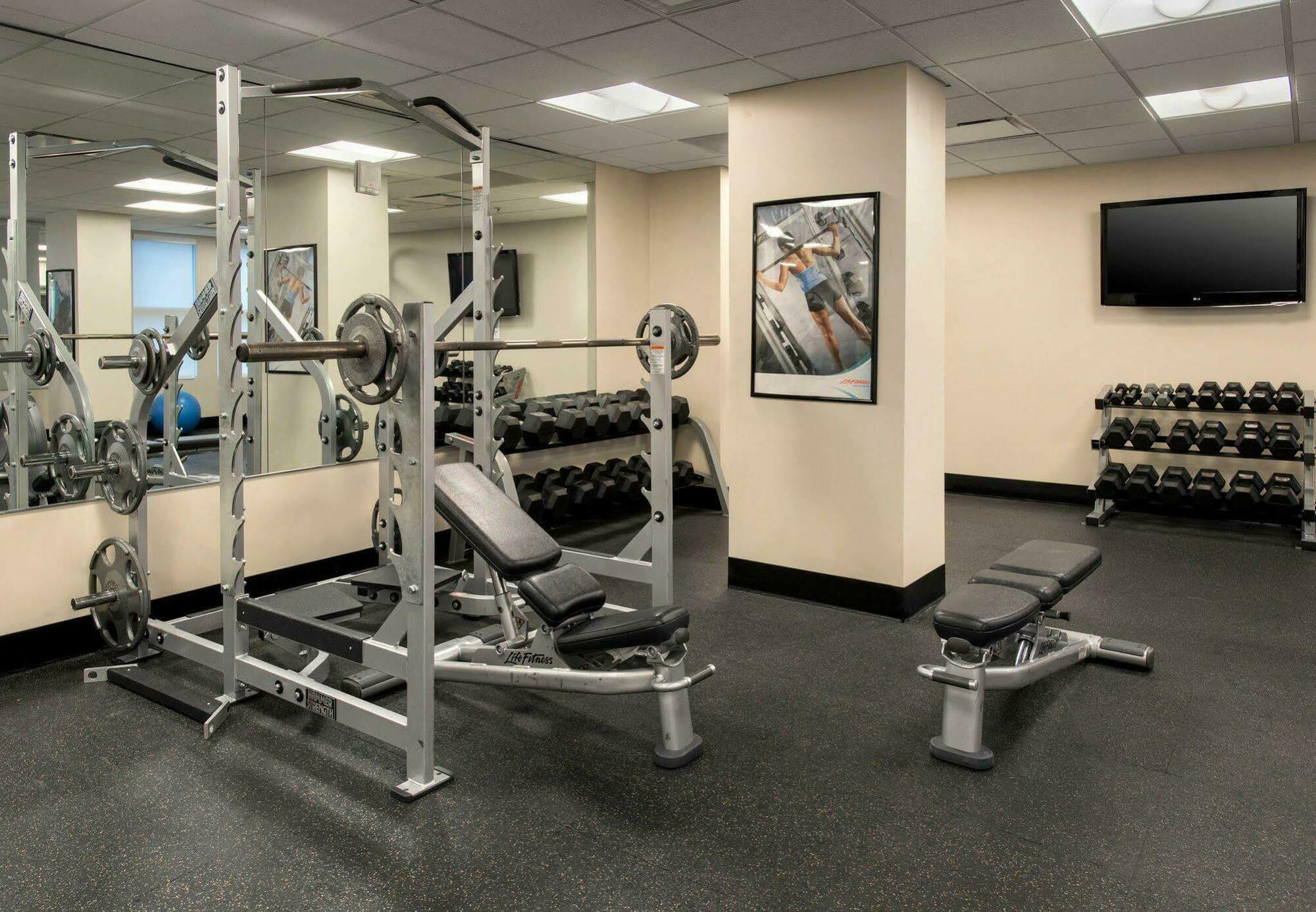 Residence Inn Alexandria Old Town South At Carlyle מראה חיצוני תמונה