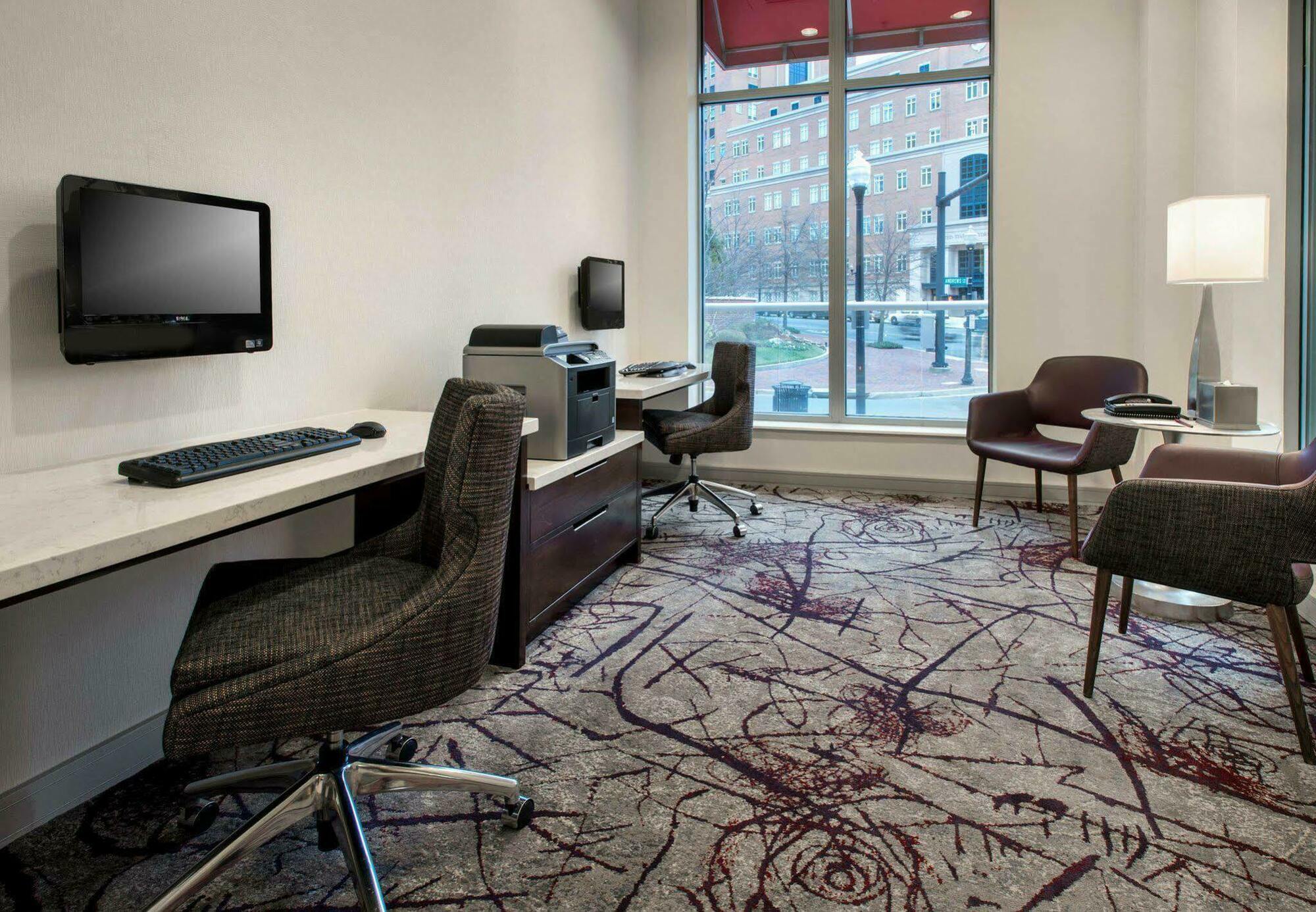 Residence Inn Alexandria Old Town South At Carlyle מראה חיצוני תמונה